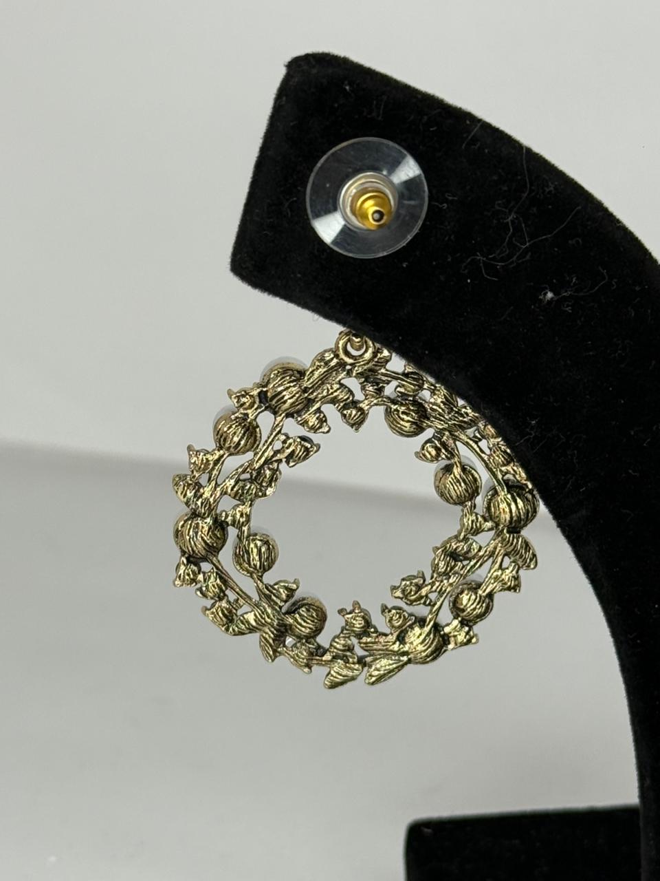 REGAL PEARL BLOOSOM EARING