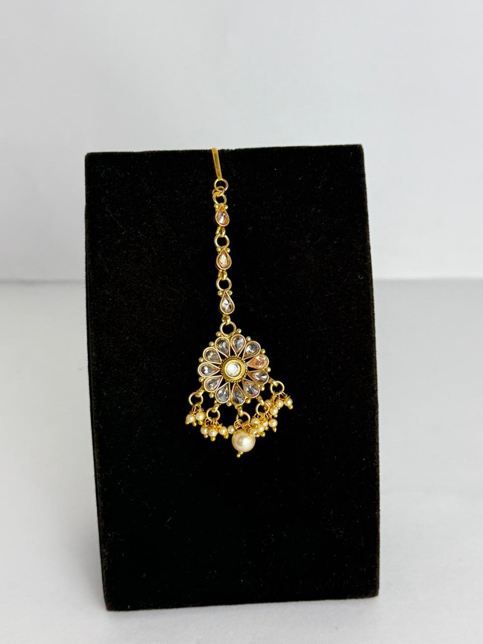 Shahi Noor gold Choker Set