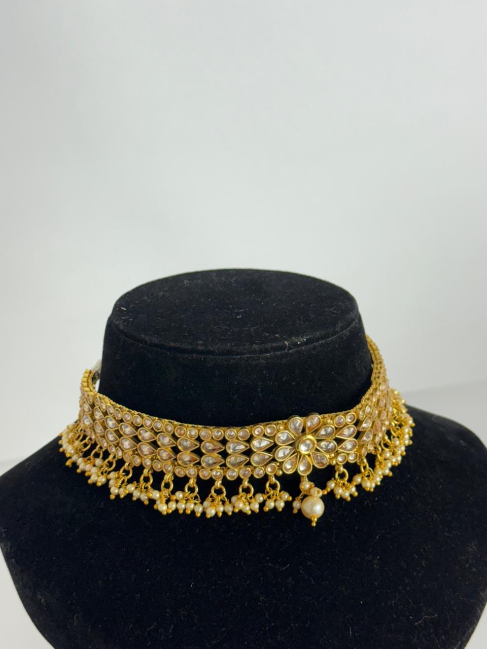 Shahi Noor gold Choker Set