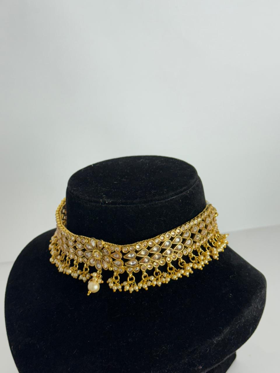 Shahi Noor gold Choker Set