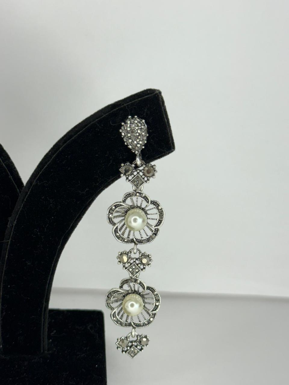Kavya Pearl Chain Earrings