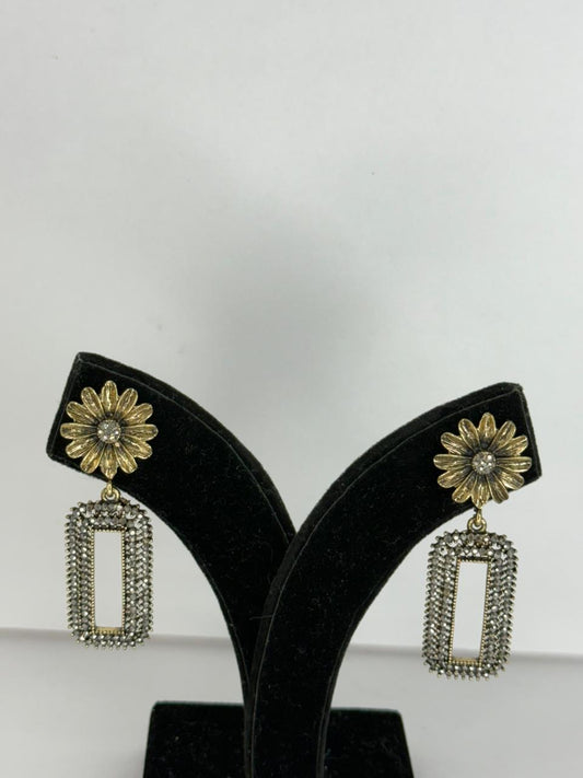 Suhana Floral Charm Earrings