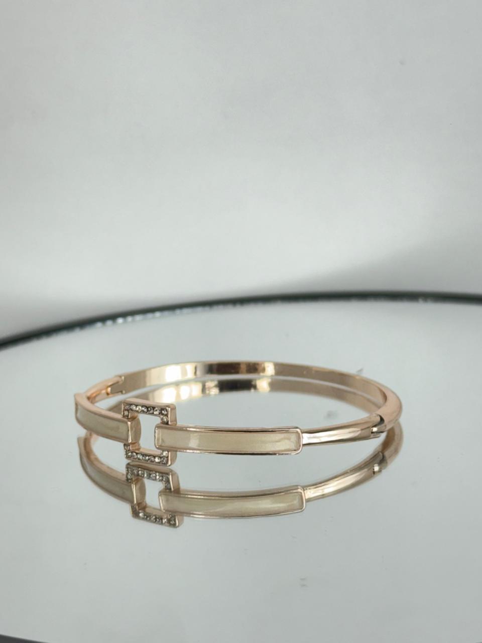 Rosea Link Crystal Bracelet