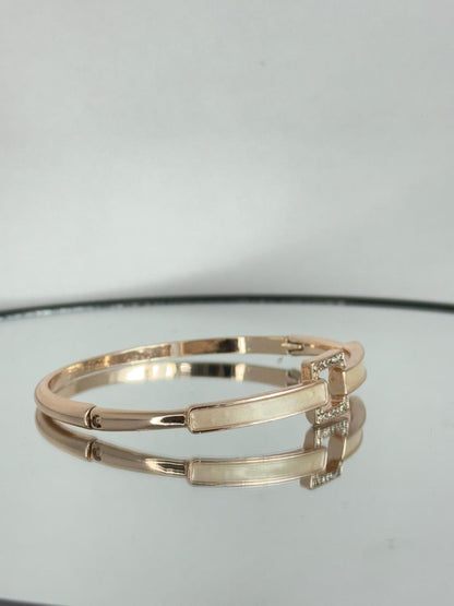 Rosea Link Crystal Bracelet