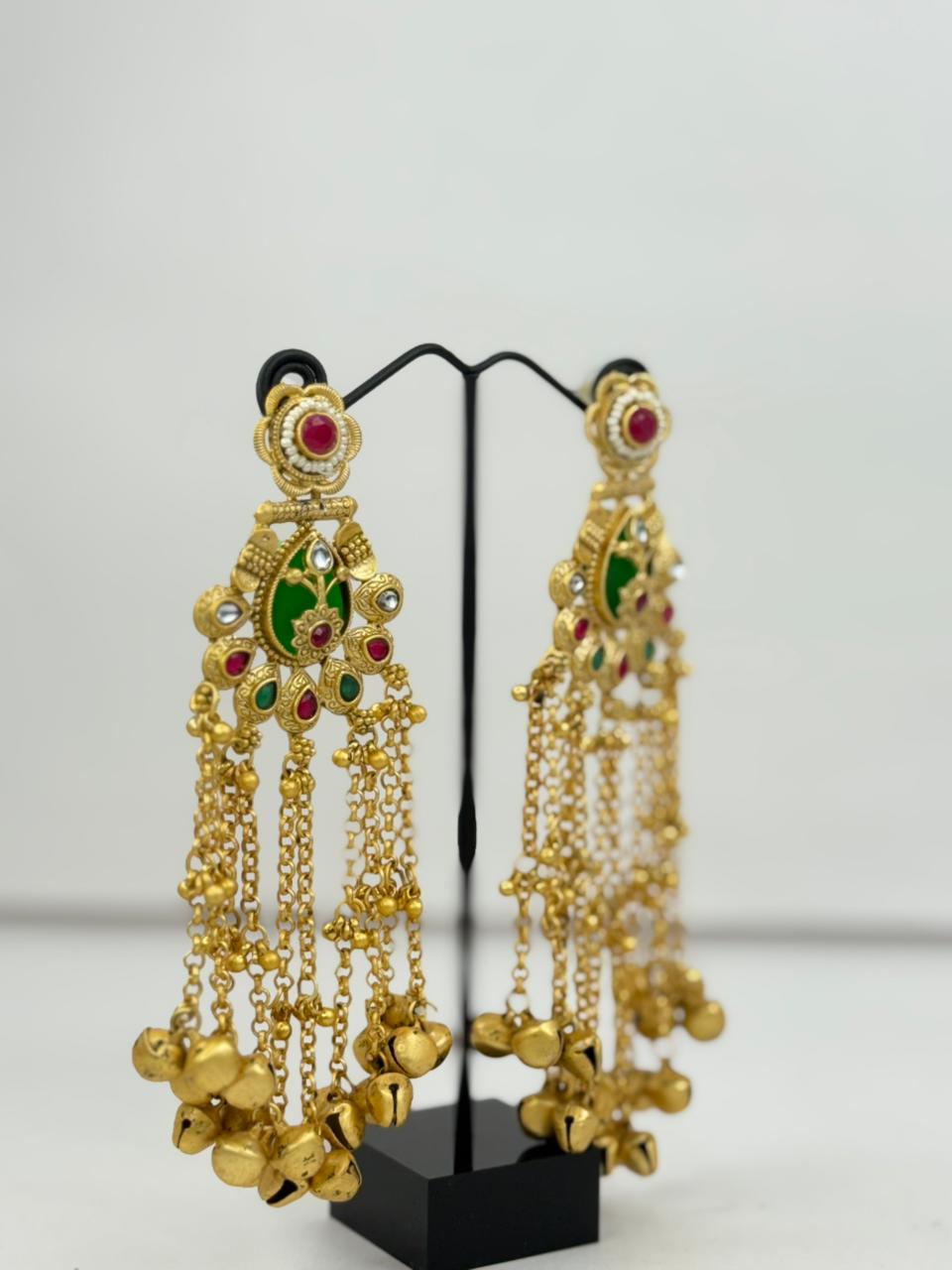 Shringaar Riyasat Earings