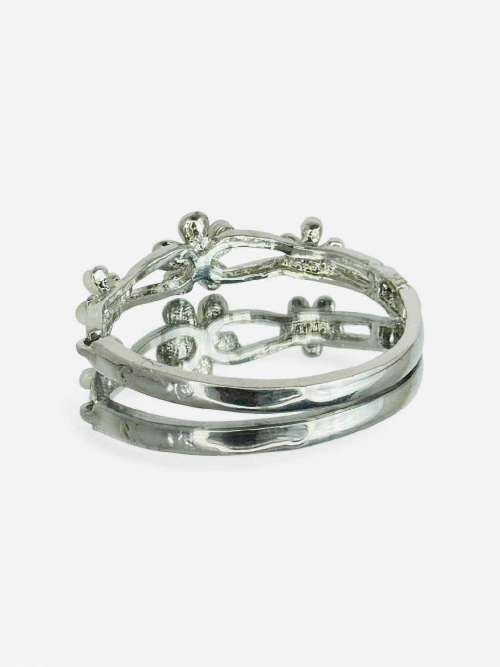 Petal Veil Crystal Bracelet
