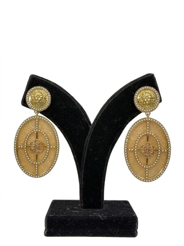 Rajvanshi Oval Polki Earrings