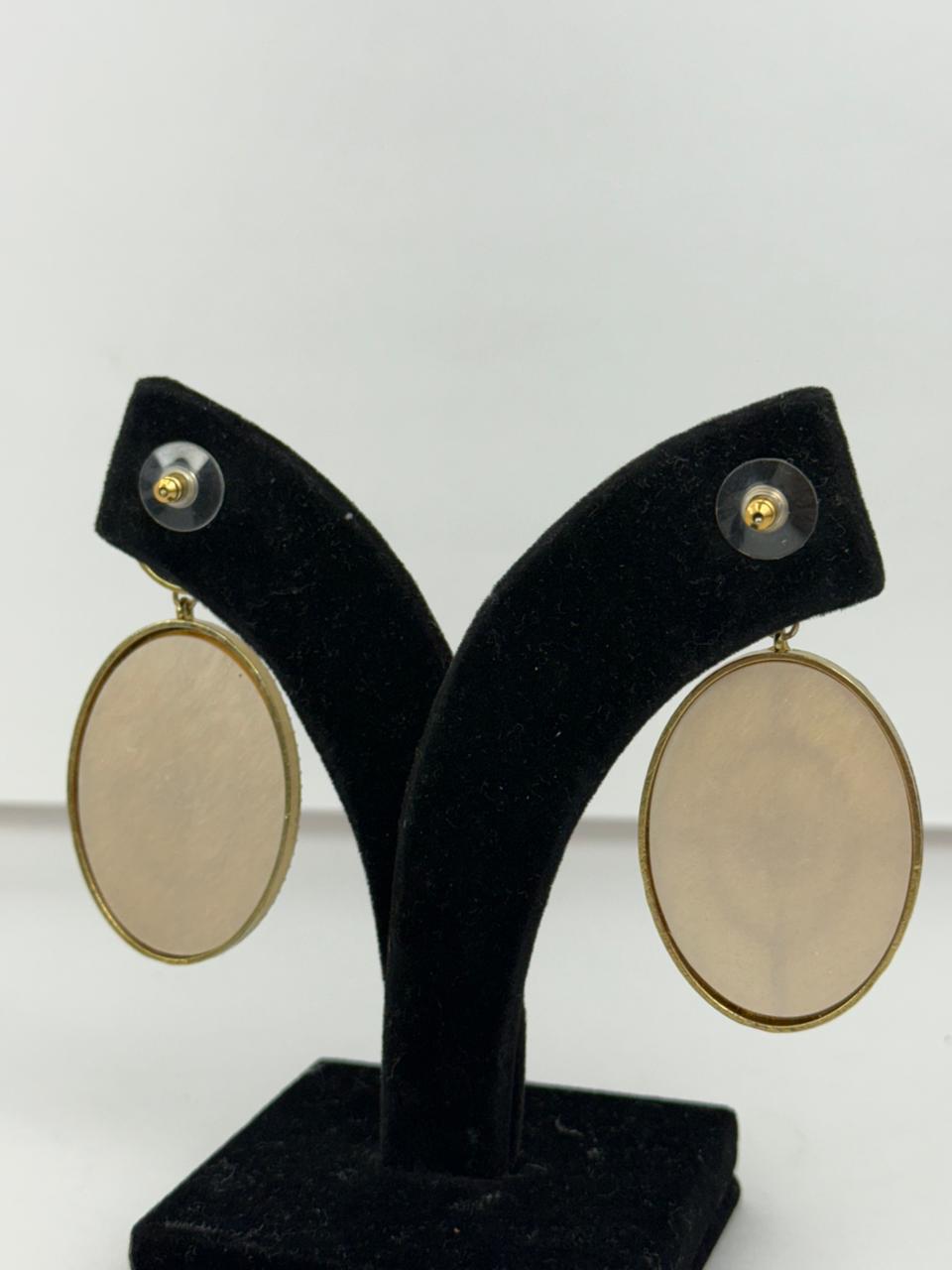 Rajvanshi Oval Polki Earrings